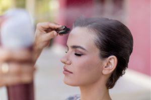 Read more about the article Best Professional Hairspray for Home Use
